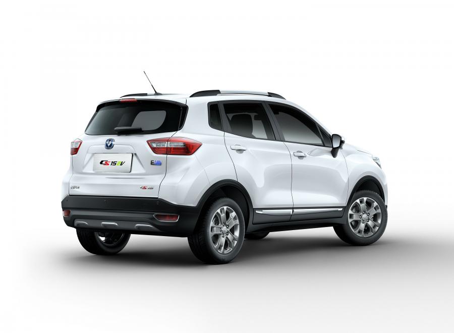  ChangAn CS15 EV 2017 года  (фото 4 из 5)